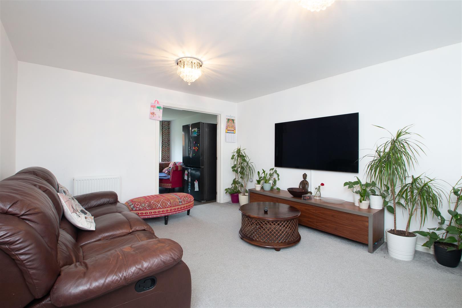 5 bed property in Cardiff Way, Milton Keynes